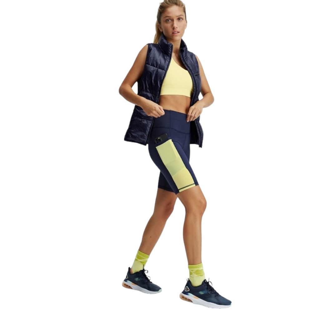 Fabletics Elliot Packable Puffer Vest View 4